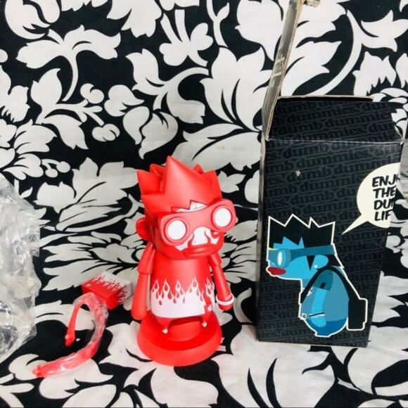 Tobyhk 2006 Kaching Dumb Dummies Red Ver Vinyl Toy - Picture 8 of 16
